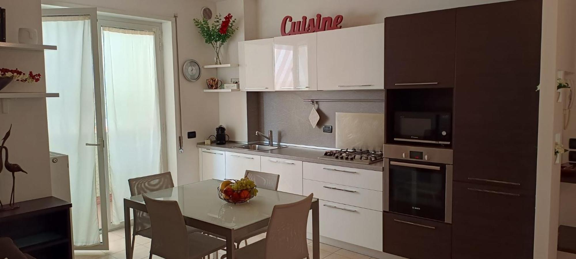 Appartamento Casa Quinto Piano - Moderno Con Garage Privato *